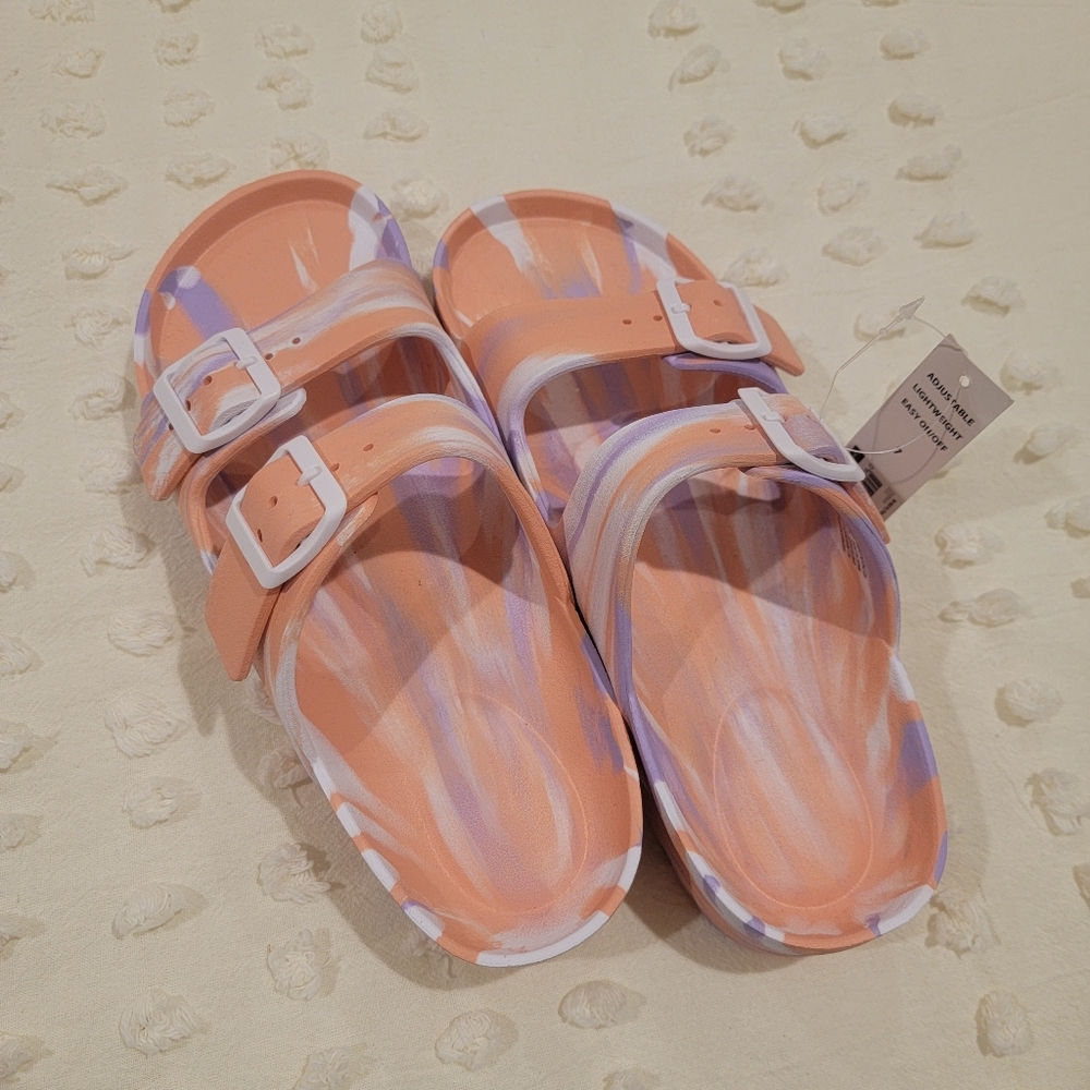 No Boundaries Platform Marble Slides